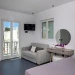 Alexandros Suites, Mykonos Town, With Shared Rooftop Terrace شقة *