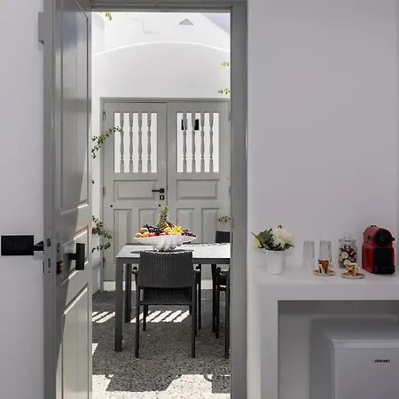 Alexandros Suites, Mykonos Town, With Shared Rooftop Terrace *