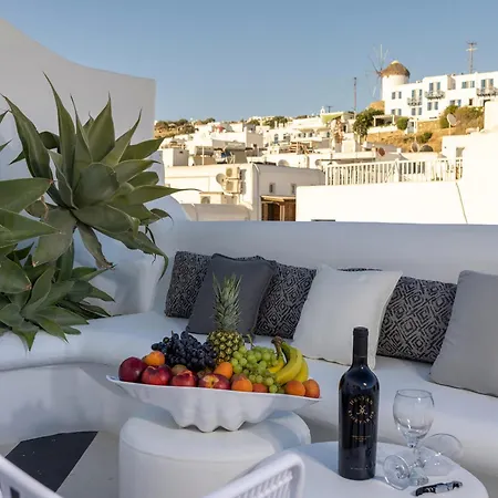 Alexandros Suites, Mykonos Town, With Shared Rooftop Terrace شقة