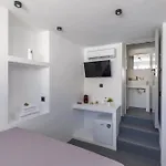 Alexandros Suites, Mykonos Town, With Shared Rooftop Terrace Appartement Mykonos Town