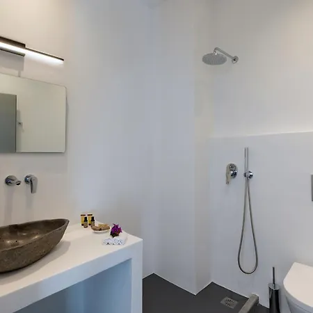 Alexandros Suites, Mykonos Town, With Shared Rooftop Terrace Lägenhet